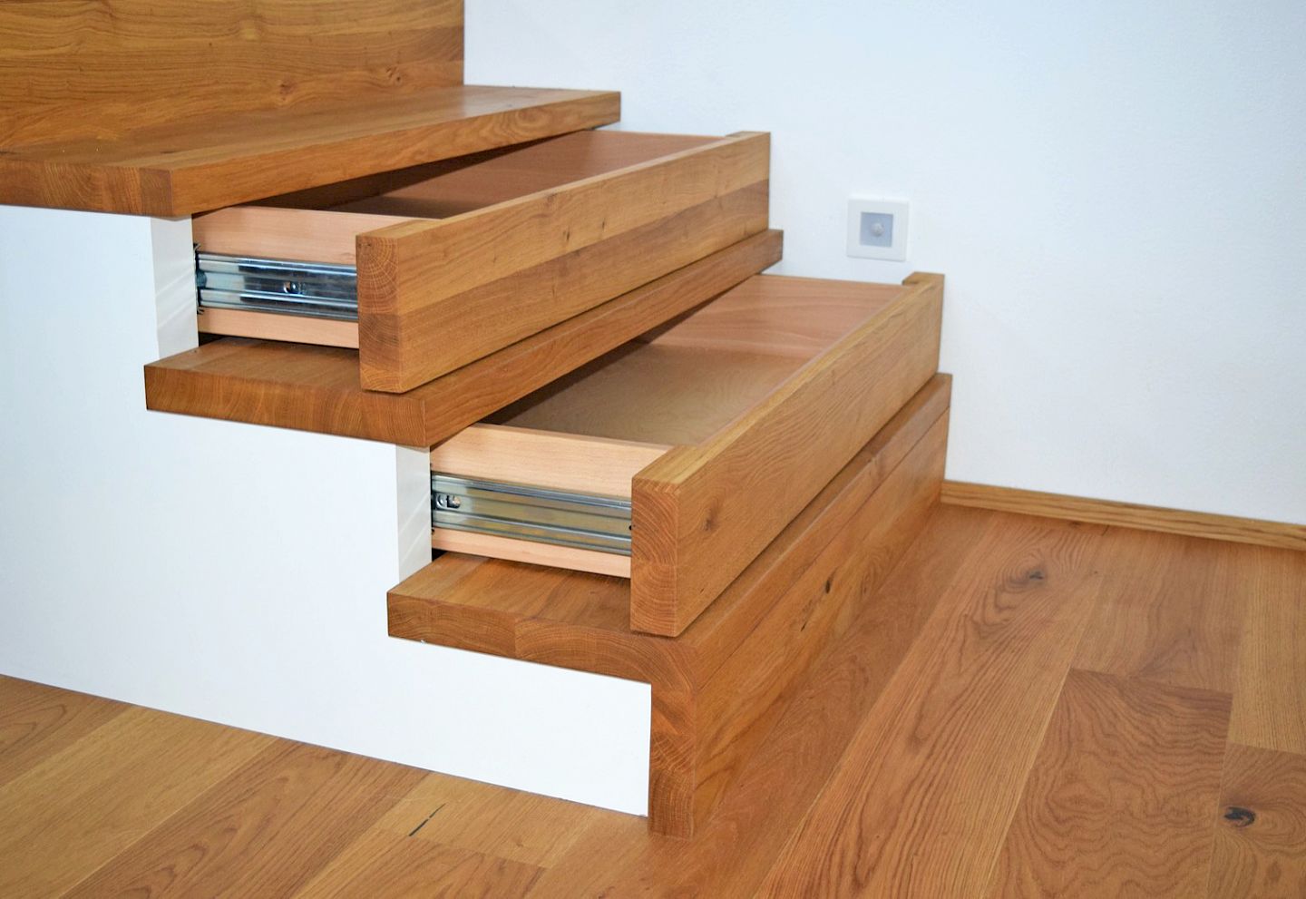 Treppenschublade Mahl