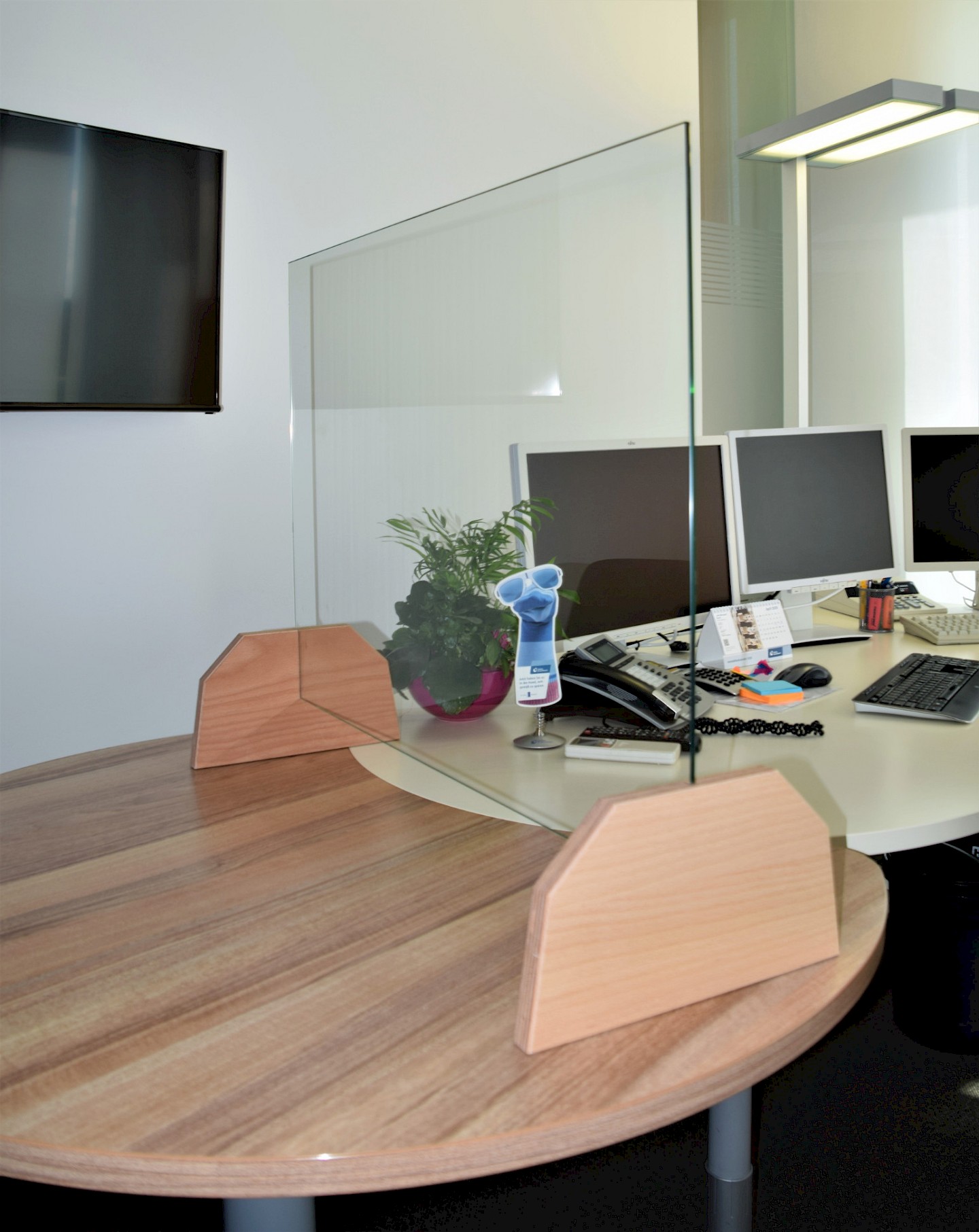 Neu und exklusiv: Spuckschutz von MAHL